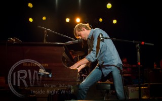 Andrew McMahon at Showbox Market